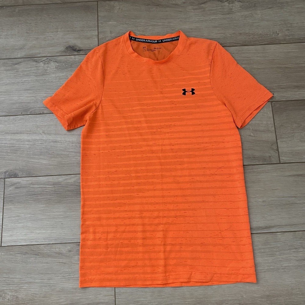 Under Armour Fitted Orange Short Sleeved Shirt Small S Perforated Running